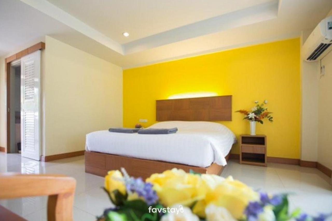 Twin Palms Suites And Residence Pattaya Eksteriør billede