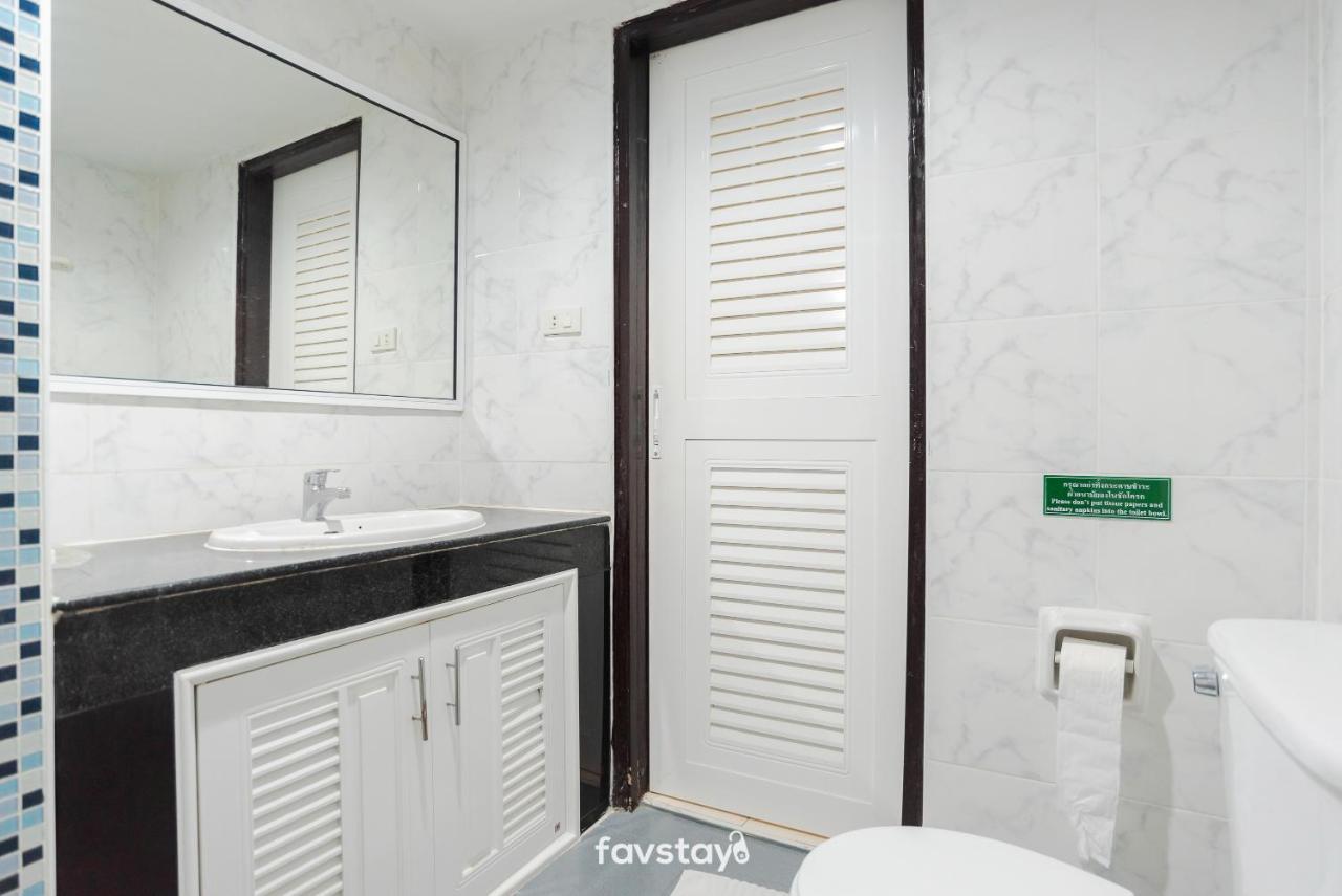 Twin Palms Suites And Residence Pattaya Eksteriør billede
